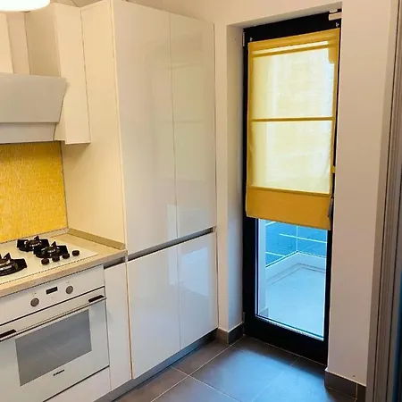 Studio Luxury Ghencea - Drumul Taberei * Bucharest